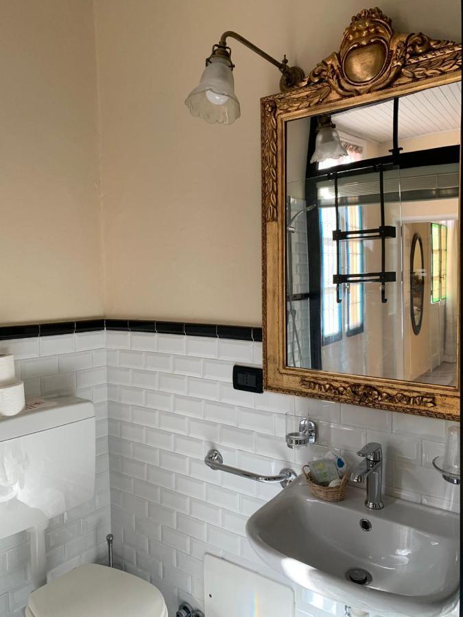 Albergo Dell'Angelo Pieve di Teco Bagian luar foto