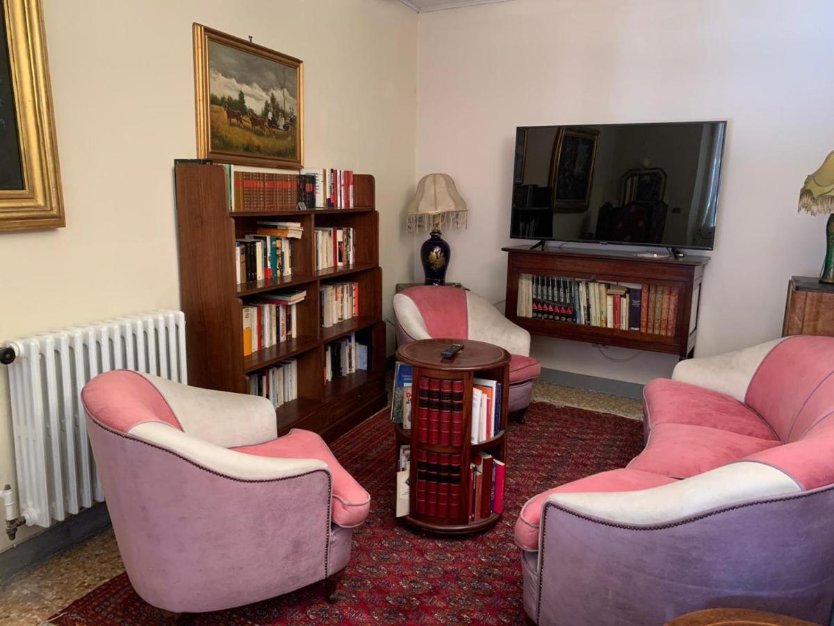 Albergo Dell'Angelo Pieve di Teco Bagian luar foto